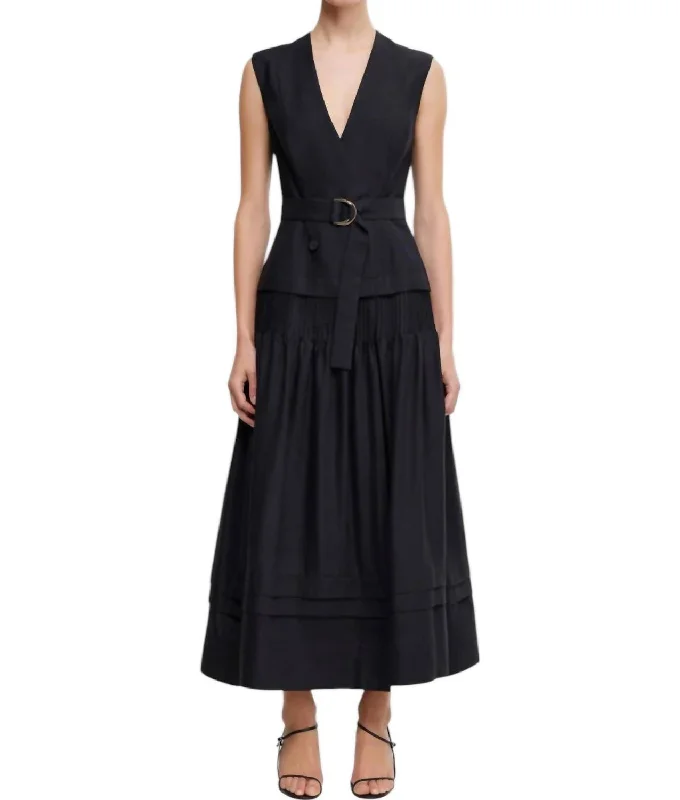 Delaware Dress In Black