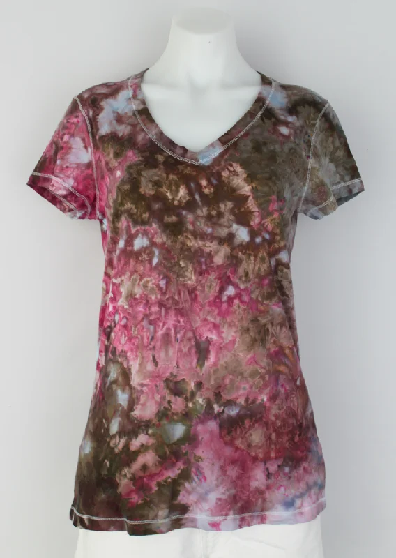 Ladies V neck T shirt - size Large - Raspberry Brownie crinkle Comfortable Short Sleeve Tee Ladies V neck T shirt - size Large - Raspberry Brownie crinkle Comfortable Short Sleeve Tee