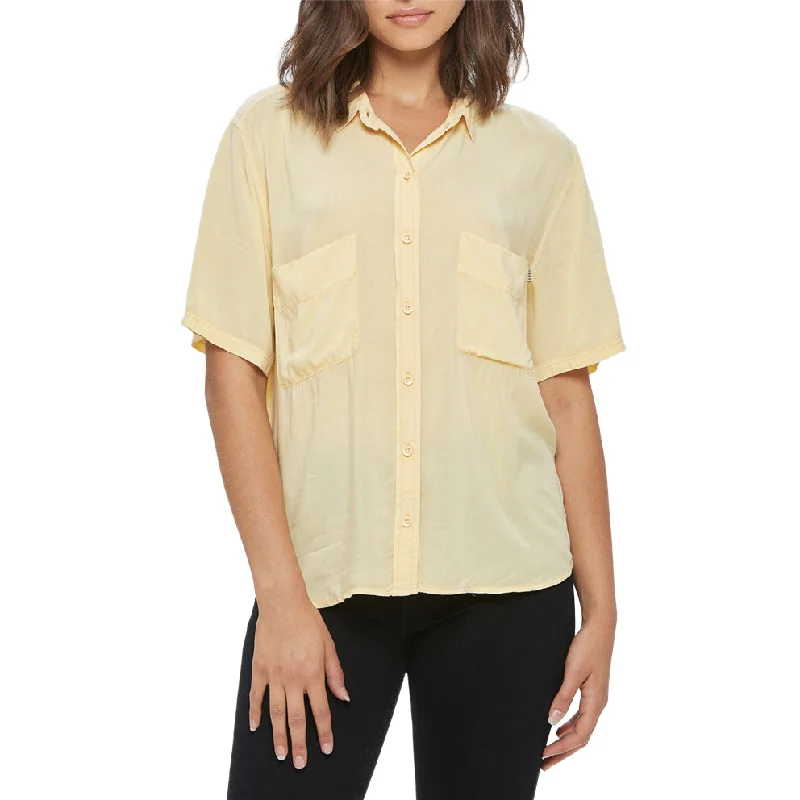 OBEY ST. MARINA BUTTON-DOWN SHIRT // PALE YELLOW Relaxed Fit Short Sleeve Top