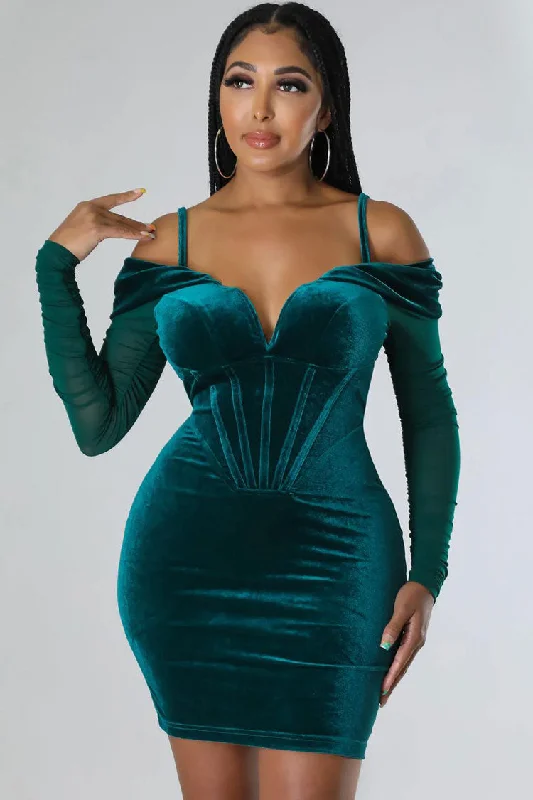 Sexy Deep V Sheer Sleeve Velvet Bodycon Corset Party Mini Dress - Emerald Green Elegant Sequin Mini Dress