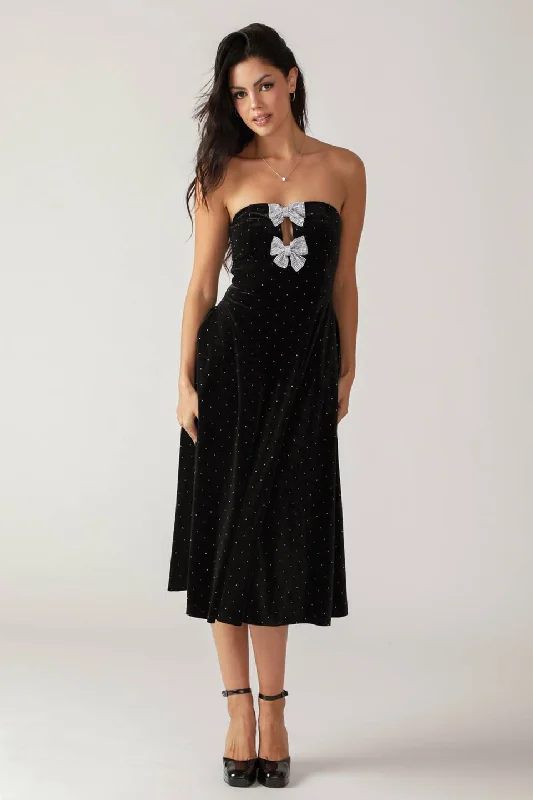 Explore More Collection - IT HAPPENS EMBELLISHED VELVET MIDI DRESS Trendy Knit Midi Dress
