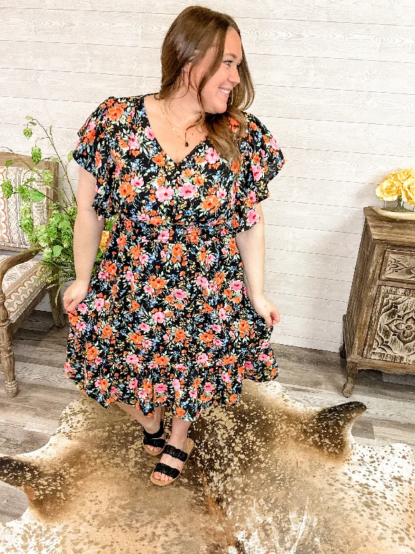 Mona - Black Floral Smocked Waist Fit & Flare Midi Dress with Pockets Trendy A-Line Midi Dress Mona - Black Floral Smocked Waist Fit & Flare Midi Dress with Pockets Trendy A-Line Midi Dress
