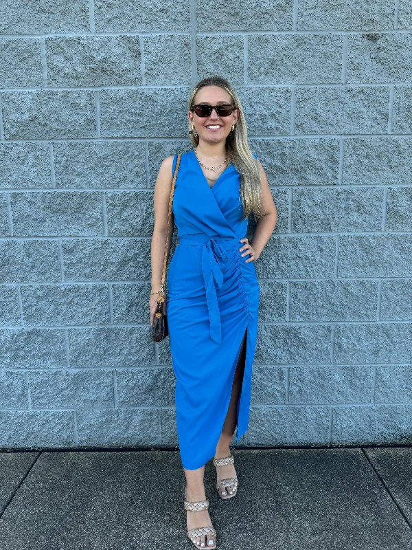 Skye - A Sleeveless Surplice Front with Slit Midi Dress Fashionable Polka Dot Midi Dress Skye - A Sleeveless Surplice Front with Slit Midi Dress Fashionable Polka Dot Midi Dress