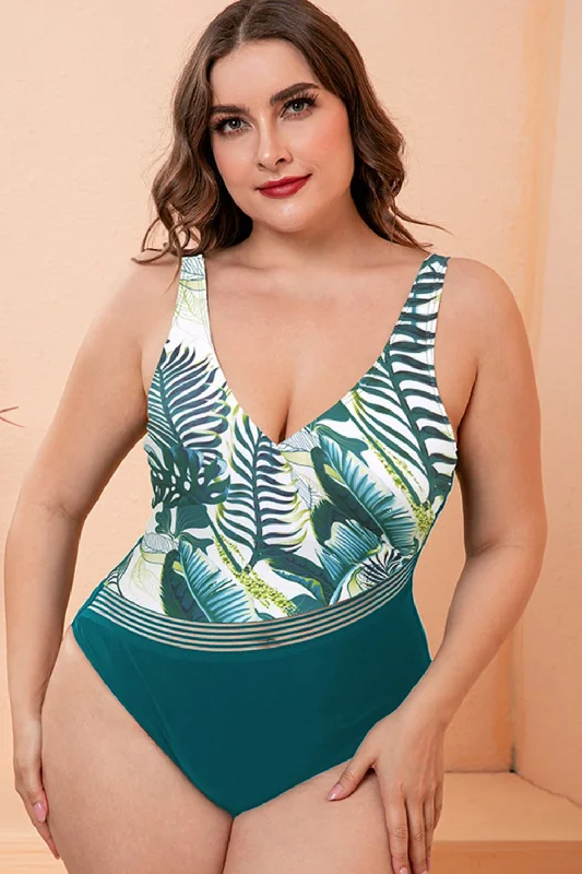 Full Size Two-Tone Plunge One-Piece Swimsuit Elegant Swim Dress