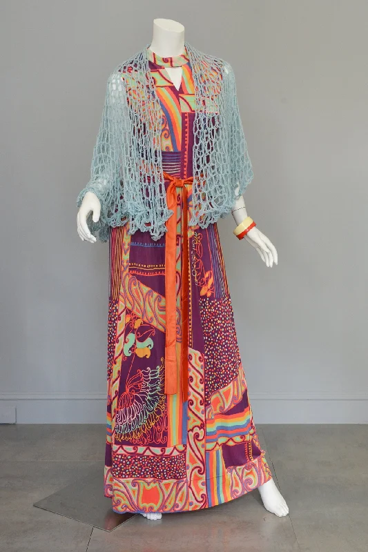 1970s Colorful Op Art Silky Knit Maxi Dress Keyhole Neckline Classic Solid Maxi Dress 1970s Colorful Op Art Silky Knit Maxi Dress Keyhole Neckline Classic Solid Maxi Dress