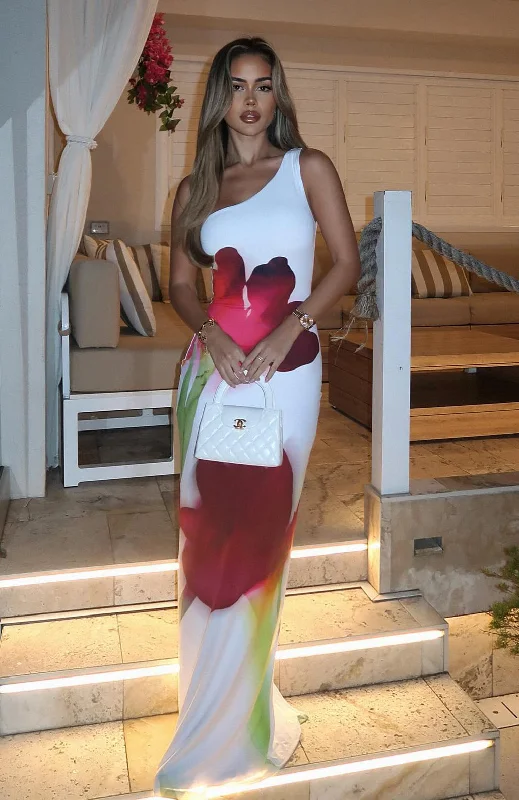 Skyline Maxi Dress Vanilla Blossom Chic Summer Maxi Dress