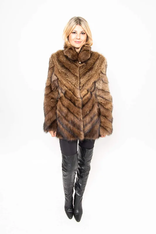 37 | Fisher Fur Jacket Print Jacket Jacquard Jacket Embroidered Jacket