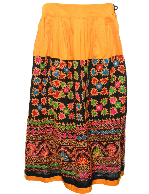 Embroidered Midi Skirt - M button skirt front